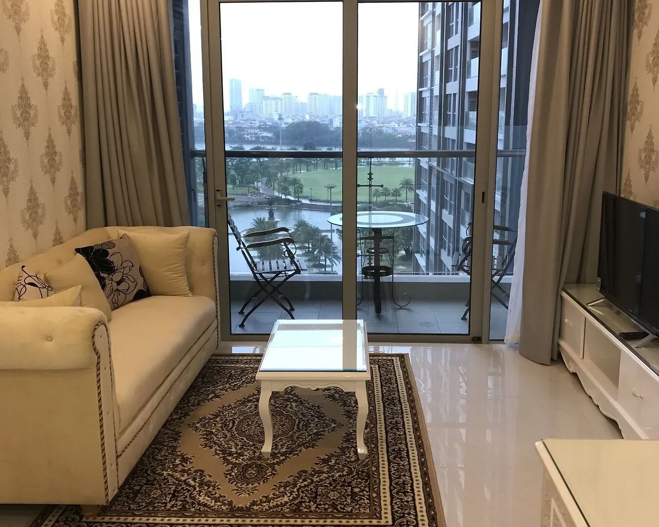 Kevin Apartment At Vinhomes Central Park Ho Chi Minh City Vietnam
